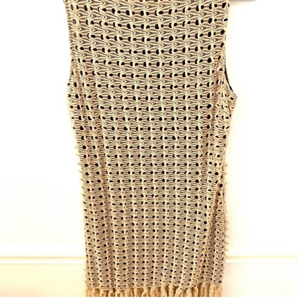 ALBERTO MAKALI Vintage
Crochet Fringe
Dress Black Lined Tan Openwork - Picture 4 of 8